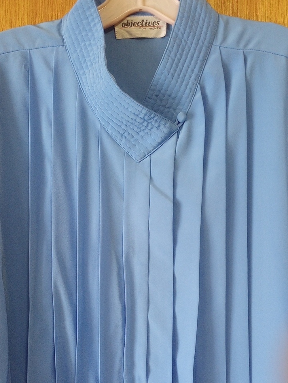 Objectives Classic Traditional Pleated Sky Blue Polyester Blouse, Size 42, 2X?